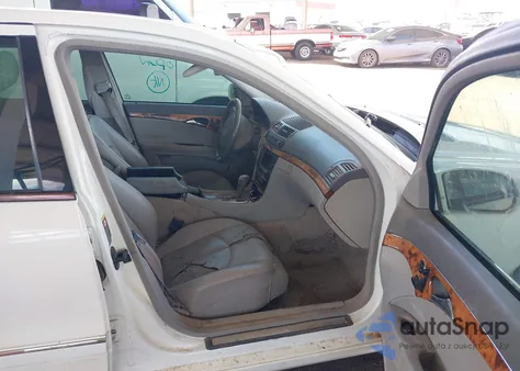 2004 Mercedes-Benz E 320 из США, поврежденный, VIN WDBUF65J44A534119